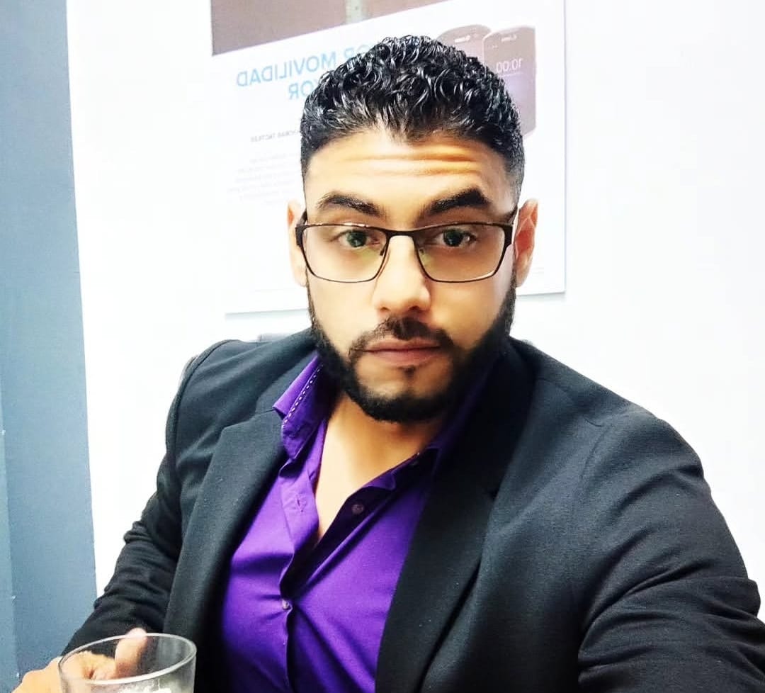 Avatar público de Rómulo Mendoza | Gen-Y